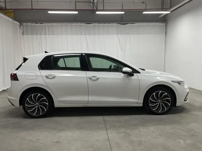 Volkswagen Golf 2021 Model 280TSI DSG Pro – фото 8