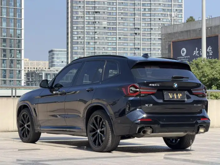 BMW X3 2023 Model xDrive30i Exclusive Model M Night Set – фото 4