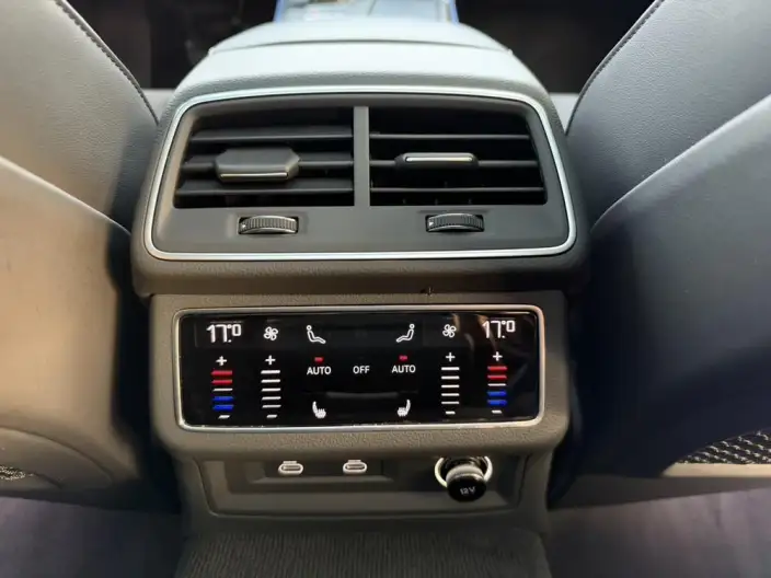 Audi A6L 2024 Model 55 TFSI quattro Exclusive Dynamic Model – фото 7