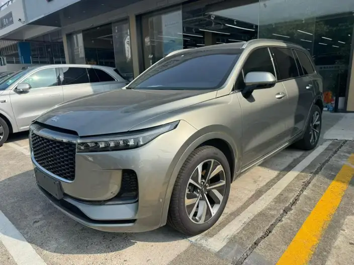 Li Auto ONE 2021 Model Extended Range 6 seat Edition – фото 1