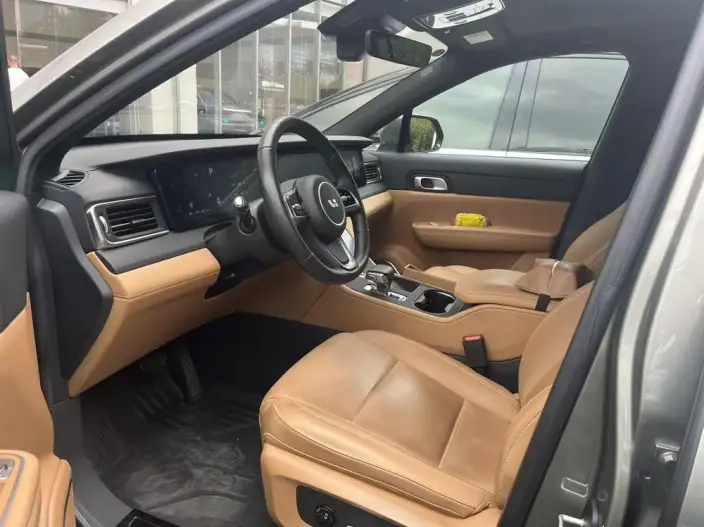 Li Auto ONE 2021 Model Extended Range 6 seat Edition – фото 9