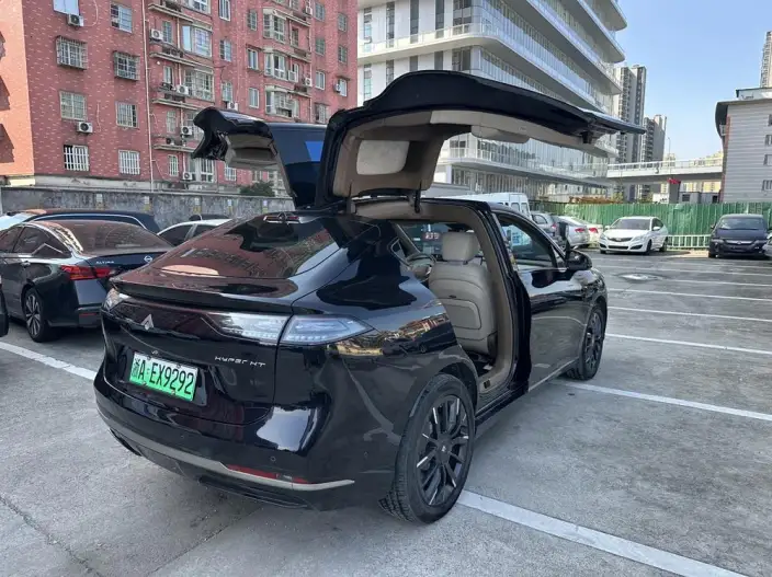 Hyper HT 2024 Model 825 Gullwing LiDAR Edition – фото 5