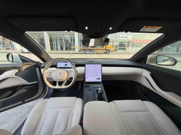 NIO ET5T 2024 Model 75kWh – фото 8