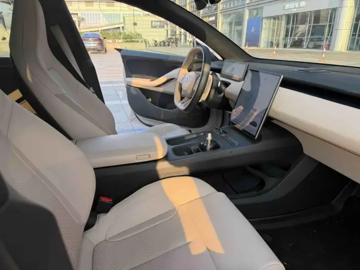 NIO ET5T 2024 Model 75kWh – фото 9