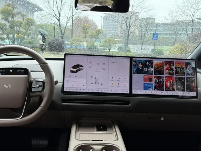 Li Auto i6 2025 Model 2WD Standard Edition – фото 8