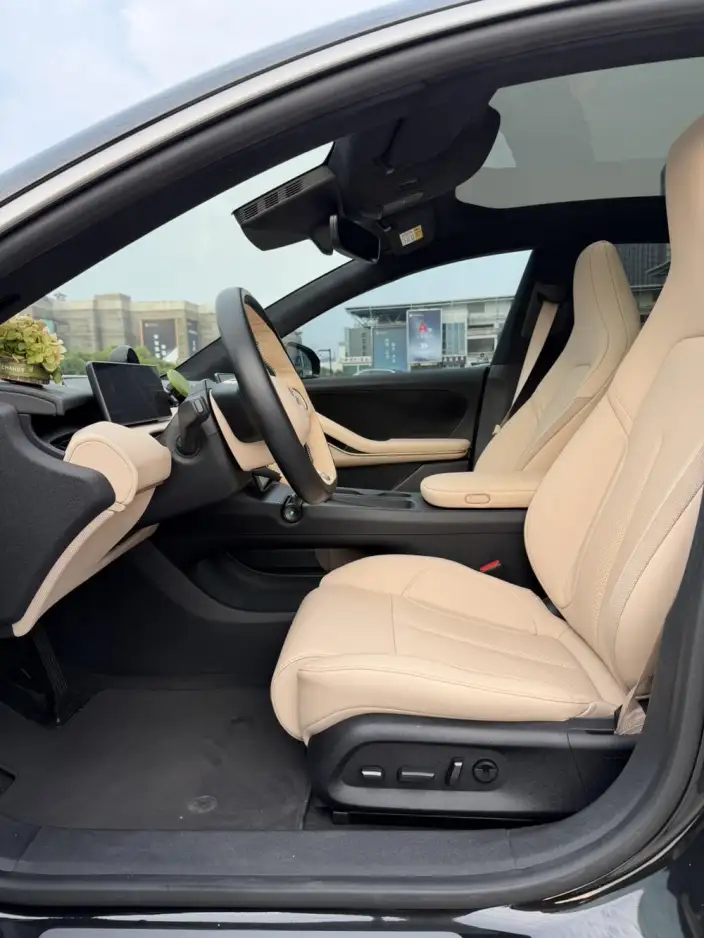 NIO ET5 2022 Model 75kWh – фото 10