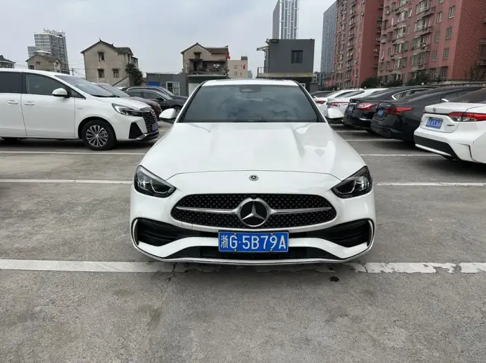 Mercedes-Benz C-Class 2023 Model C 200 L Sports Edition – фото 2