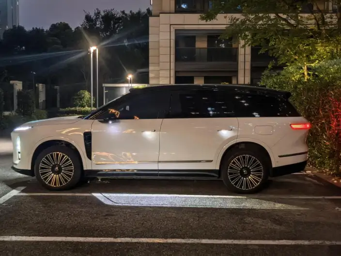 NIO ES8 2026 Model VI seat Executive Deluxe Edition – фото 3