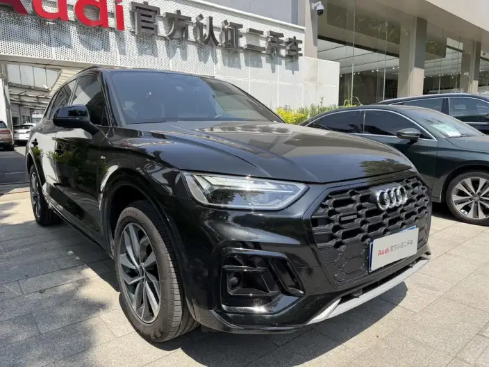 Audi Q5L 2025 Model 40TFSI Luxury Dynamic Model – фото 3