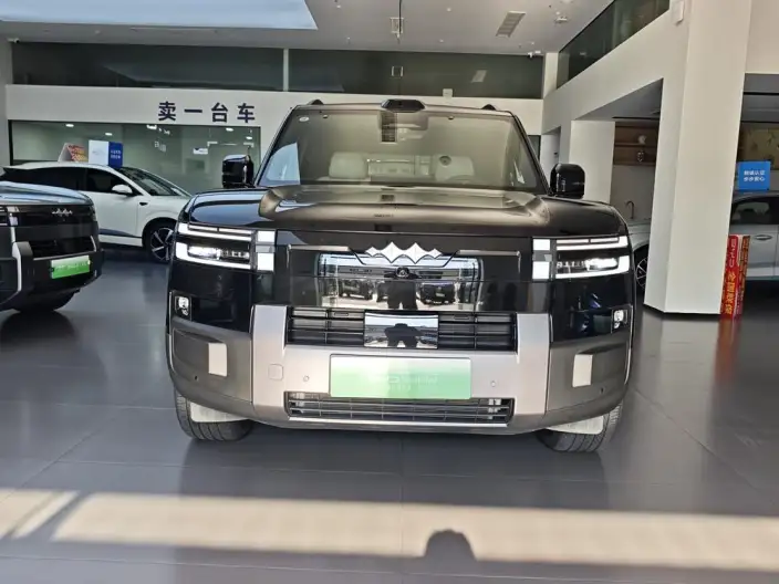 Titan 7 PHEV 2025 Model 190KM 4WD Ultra Edition – фото 2