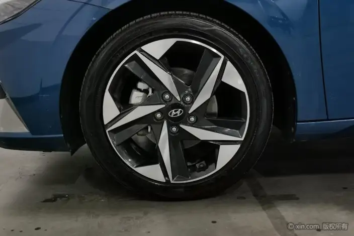 Hyundai Ioniq 2021 Model 1.5L CVT GLX Elite Edition – фото 8