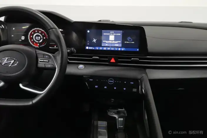 Hyundai Ioniq 2021 Model 1.5L CVT GLX Elite Edition – фото 9