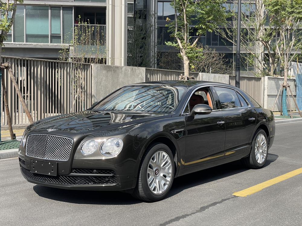 Continental Flying Spur 2017 модификация 4.0T V8 Standard Edition