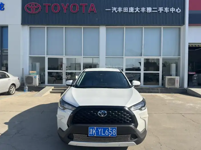 Toyota Corolla Cross 2023 Model 2.0L Intelligent Hybrid Pioneer Edition – фото 2
