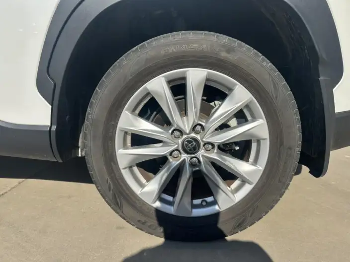 Toyota Corolla Cross 2023 Model 2.0L Intelligent Hybrid Pioneer Edition – фото 9