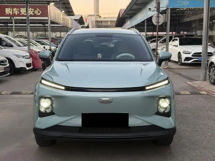Geely Geometry E Firefly 2024 Model 401KM Xingguang – фото 2