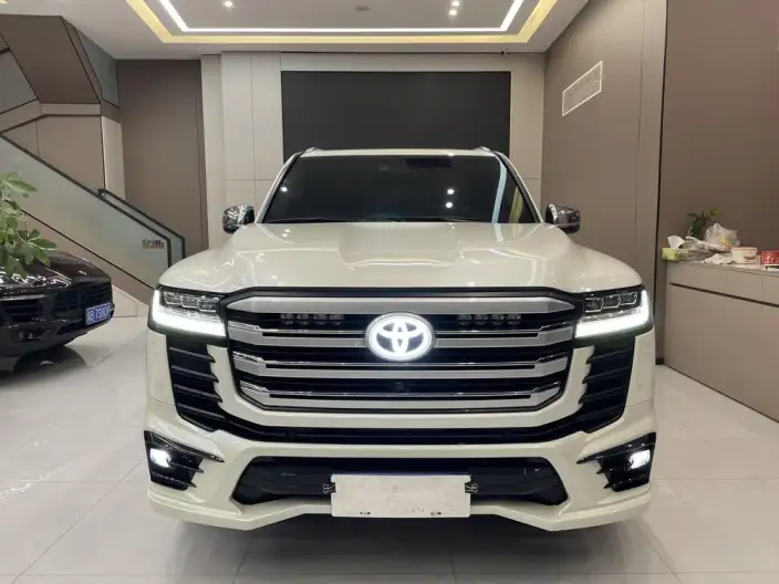 Land Cruiser (import 2022 Model 3.5T Automatic 4WD 7 seat Parallel Imported – фото 2