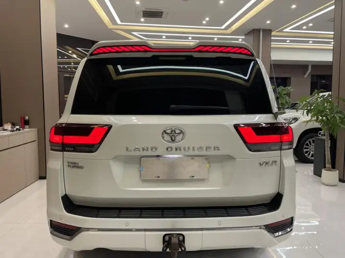 Land Cruiser (import 2022 Model 3.5T Automatic 4WD 7 seat Parallel Imported – фото 5