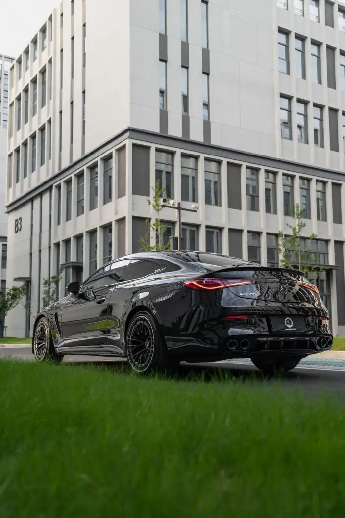 Mercedes-Benz CLE-Class AMG 2024 Model AMG CLE 53 4MATIC+ Coupe – фото 3