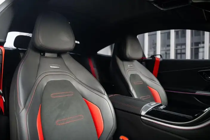 Mercedes-Benz CLE-Class AMG 2024 Model AMG CLE 53 4MATIC+ Coupe – фото 4