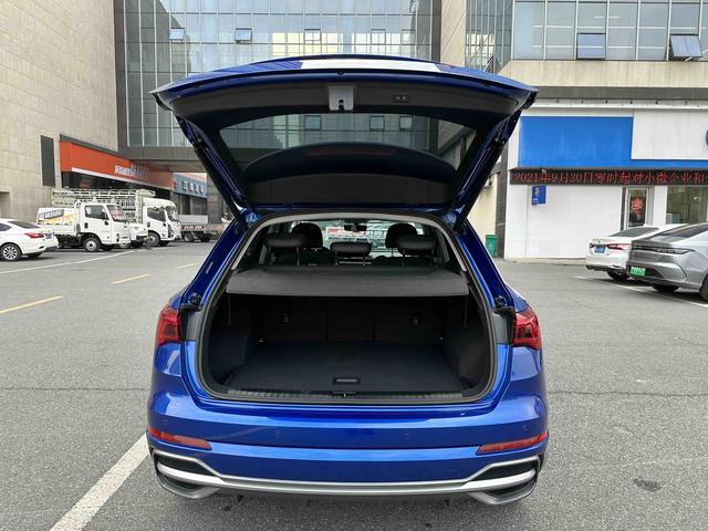 AUDI Q3 2021 35 TFSI Enterprising Dynamic – фото 7