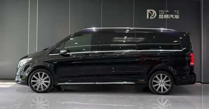 Mercedes-Benz V-Class 2022 Model V 260 L Long wheelbase Deluxe Edition – фото 3