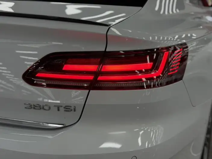 Volkswagen CC 2023 Model 380TSI Eye-catching version – фото 9