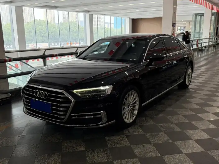 Audi A8 2022 Model A8L 50 TFSI quattro Comfort Model Collector Edition Edition – фото 1
