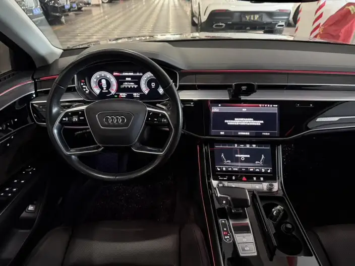Audi A8 2022 Model A8L 50 TFSI quattro Comfort Model Collector Edition Edition – фото 8