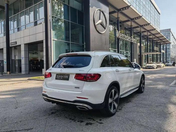 Mercedes-Benz GLC 2022 Model Facelift GLC 300 L 4MATIC Dynamic Model Collector Edition – фото 7