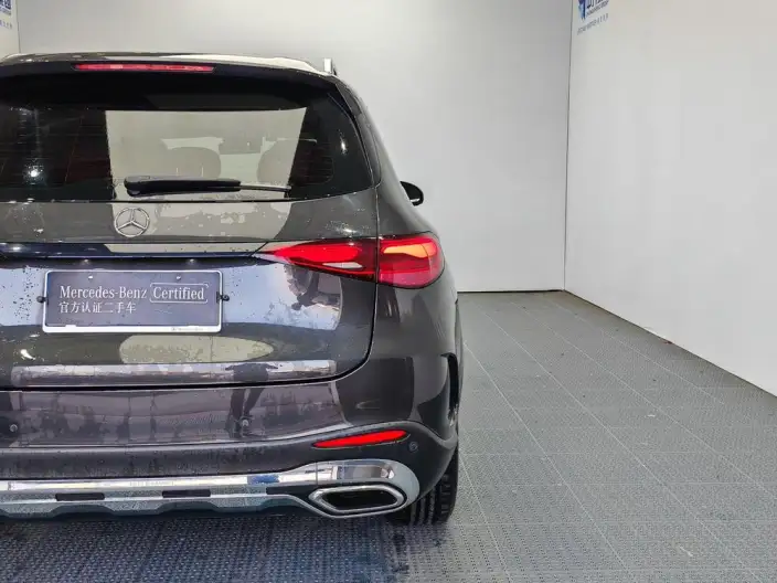 Mercedes-Benz GLC 2023 Model GLC 260 L 4MATIC Luxury Model 5 seat – фото 10