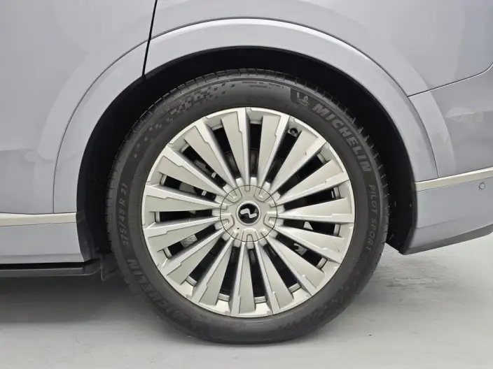 ONVO L90 2025 Model VII seat Edition Max – фото 9
