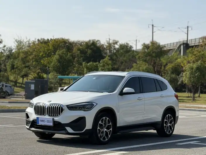 BMW X1 2021 Model Facelift sDrive25Li Leading Model – фото 1
