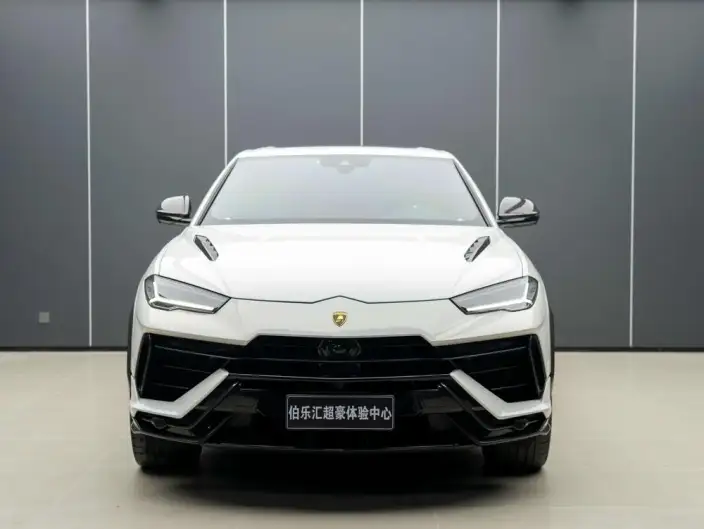 Urus 2023 Model 4.0T V8 S – фото 2