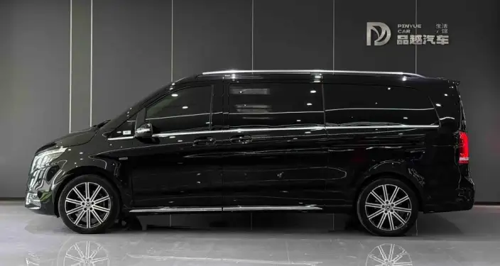 Mercedes-Benz V-Class 2022 Model V 260 L Long wheelbase Deluxe Edition – фото 3