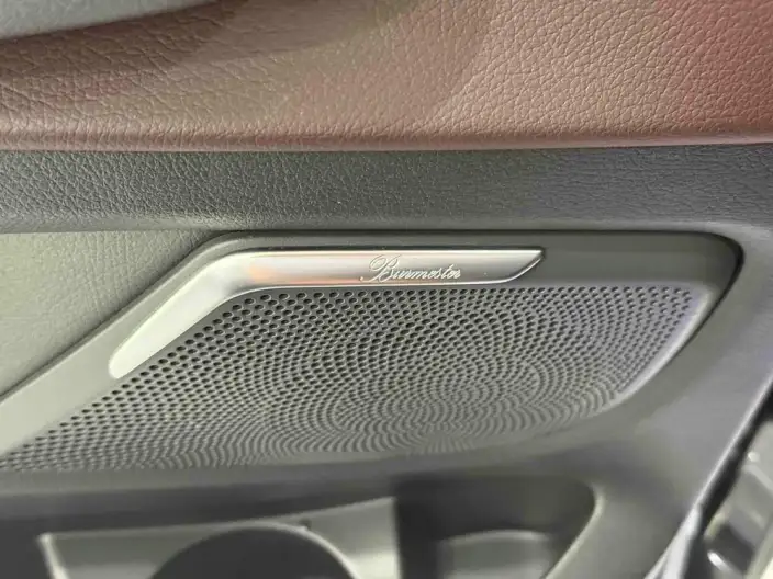 Mercedes-Benz V-Class 2022 Model V 260 L Long wheelbase Deluxe Edition – фото 6