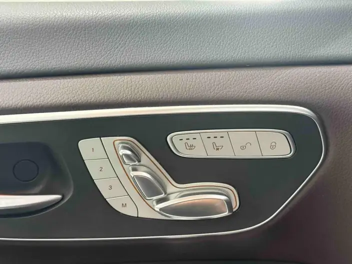 Mercedes-Benz V-Class 2022 Model V 260 L Long wheelbase Deluxe Edition – фото 8