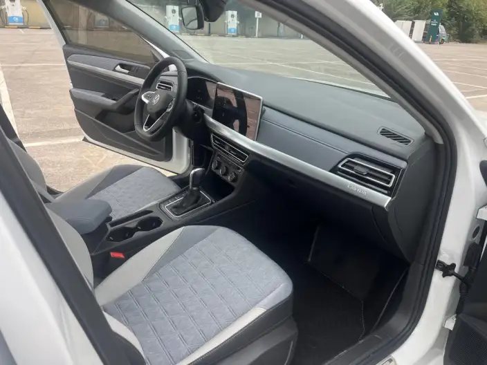 Volkswagen Lavida 2023 Model 280TSI DSG Yongyi Edition – фото 6