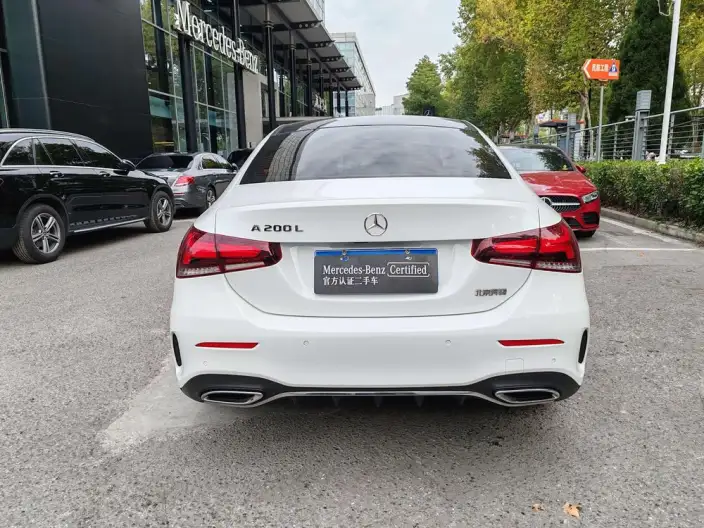 Mercedes-Benz A-class 2022 Model A 200 L Sports sedan Fashion Edition – фото 6