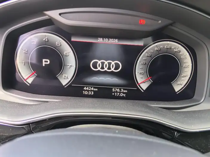 Audi Q8 2023 Model 55 TFSI Luxury Dynamic Model – фото 7