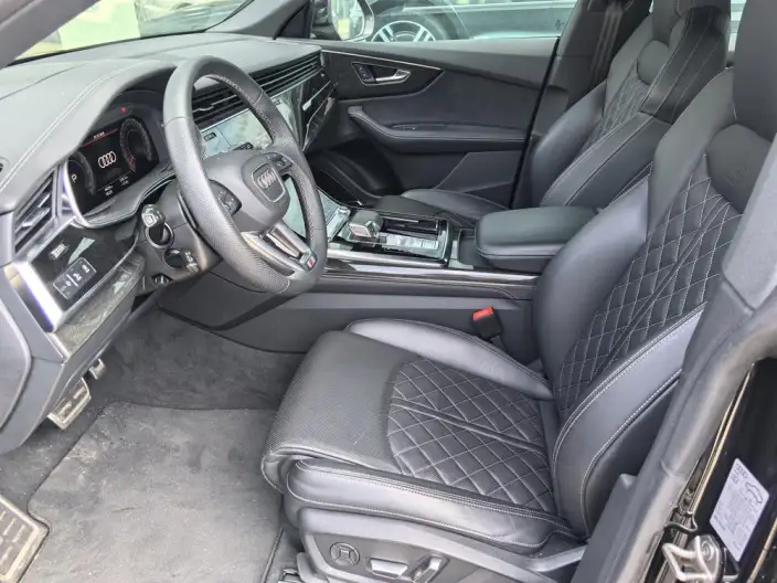 Audi Q8 2023 Model 55 TFSI Luxury Dynamic Model – фото 8