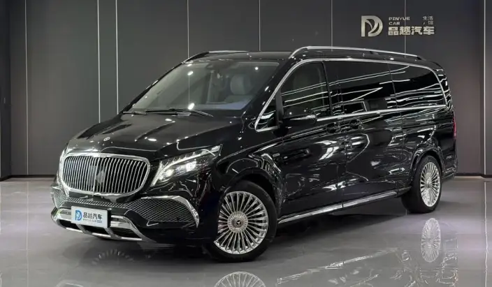 Mercedes-Benz V-Class 2022 Model V 260 L Long wheelbase Deluxe Edition – фото 1