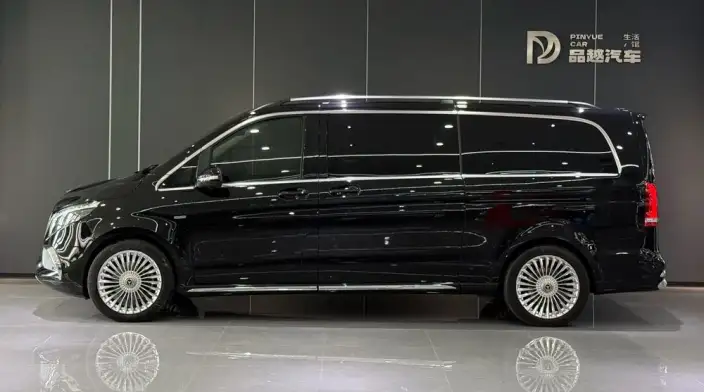 Mercedes-Benz V-Class 2022 Model V 260 L Long wheelbase Deluxe Edition – фото 3