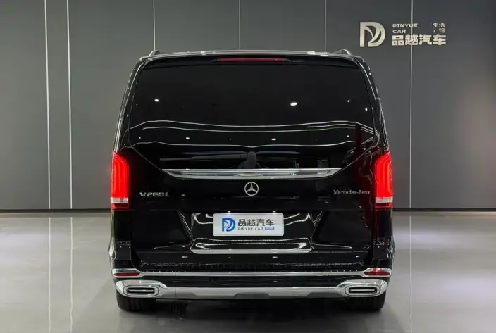 Mercedes-Benz V-Class 2022 Model V 260 L Long wheelbase Deluxe Edition – фото 4