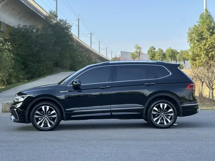 Volkswagen Tiguan L 2024 Model 330TSI 2WD R-Line Enjoy the version more – фото 4