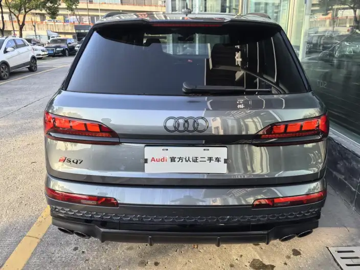 AUDI SQ7 2024 Model 4.0 TFSI – фото 4