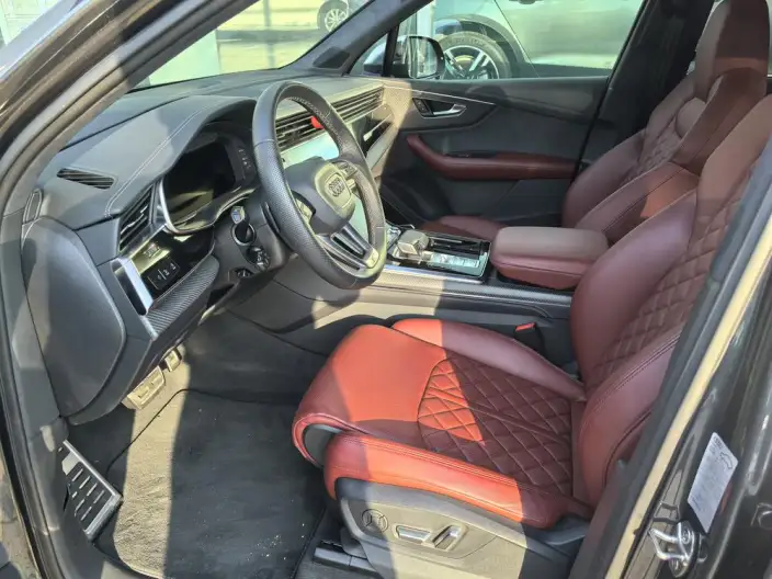 AUDI SQ7 2024 Model 4.0 TFSI – фото 10