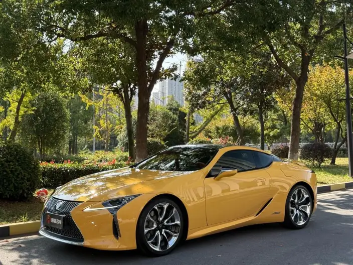 Lexus LC 2021 Model 500h Special Edition – фото 1