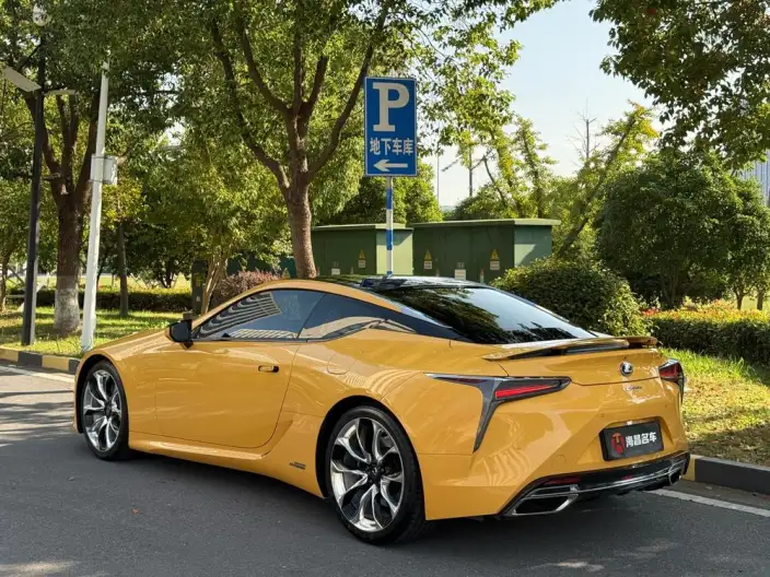 Lexus LC 2021 Model 500h Special Edition – фото 4