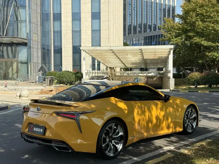 Lexus LC 2021 Model 500h Special Edition – фото 6